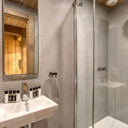 Casa de férias Luxury Private Jacuzzi Sauna *